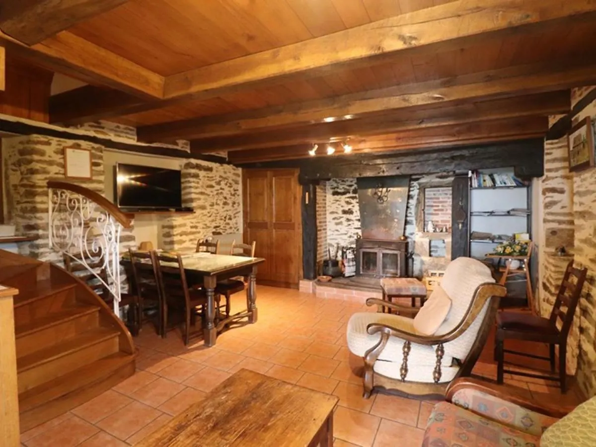 Maison De Charme Avec Jardin, Terrasse Et Cheminee A Cassaniouze, Proche Vallee Du Lot - Fr-1-742-65 0*, Cassaniouze France